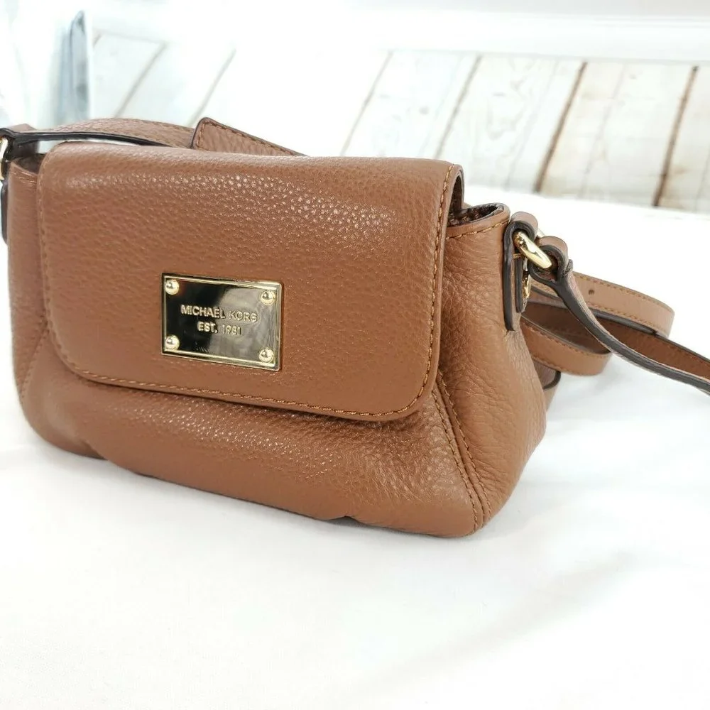 Michael Kors Womens Acorn Brown Leather Adjustable